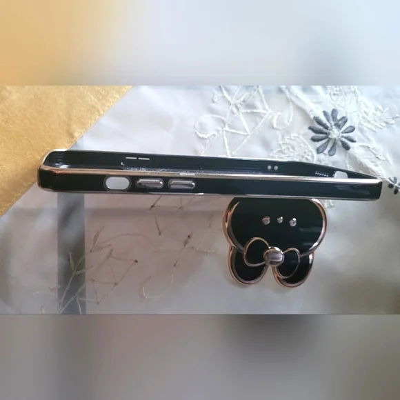 Iphone case With Mirror Black& Gold - Picture 4 of 7